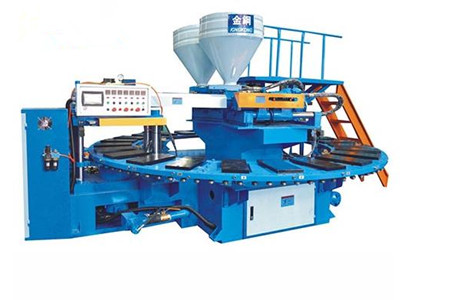 選擇混雙色注塑機(jī)廠家時(shí)應(yīng)該注意哪些問(wèn)題呢？