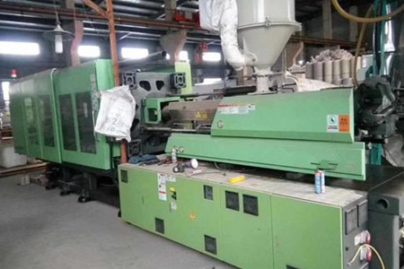 PET瓶胚快速注塑機(jī)的選擇要點(diǎn)，由廠家為您解惑！