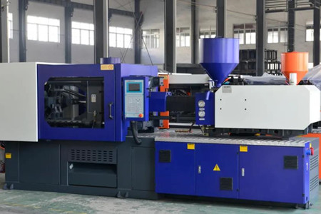 伺服節(jié)能精密注塑機多少錢一臺？至少3萬元以上！