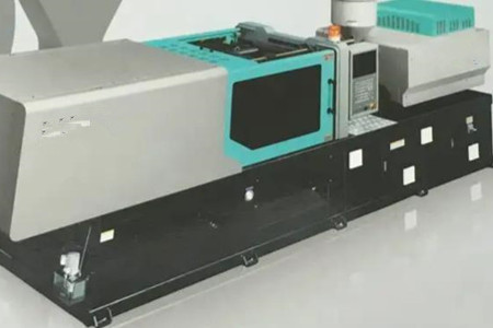 塑料注塑機的輔助設(shè)備有哪些？京瓊介紹！